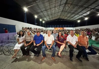 PREFEITA GERLANE CABRAL CELEBRA O DIA DAS MÃES COM FESTA E SORTEIO DE BRINDES EM SÃO GONÇALO DO PIAUÍ