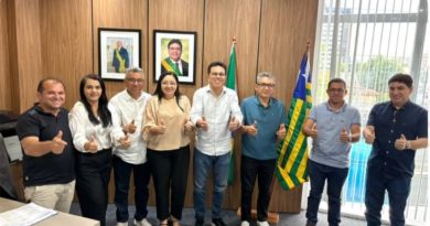 GERLANE CABRAL APRESENTA DEMANDAS PRIORITÁRIAS DE SÃO GONÇALO AO SECRETÁRIO ZÉ SANTANA